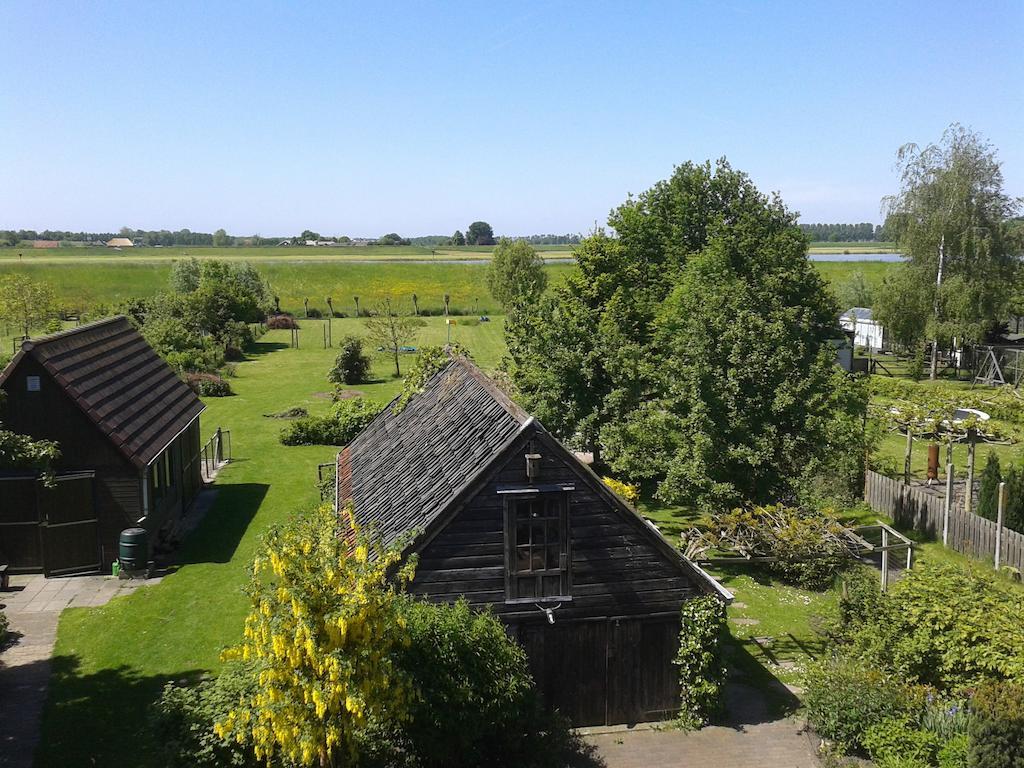 Bed & Breakfast 'Aan De Ijssel' Зволе Стая снимка